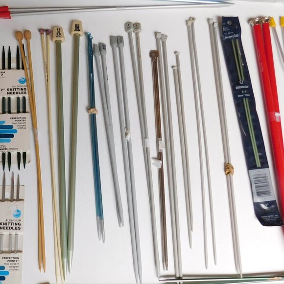 Huge Lot Vintage Knitting Needles - Susan Bates Boyes  Metal Plastic Multi Sizes - Picture 7 of 10